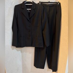 Vintage Burberrys" Pants Suit Size 8 Blue Virgin Wool